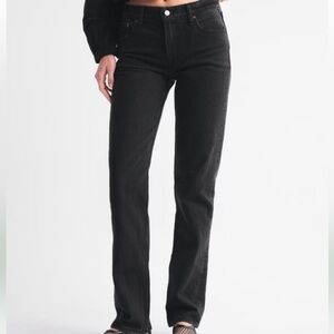 Abercrombie black mid rise 90s straight jean